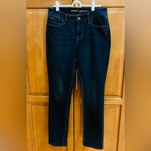 Old Navy Curvy Profile Jeans – Size 4 Regular